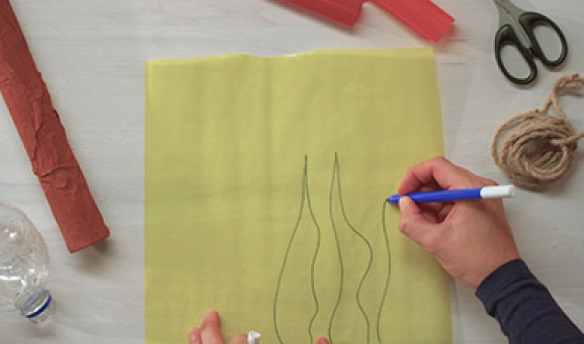Basteln Riesenrollen Fackel 05